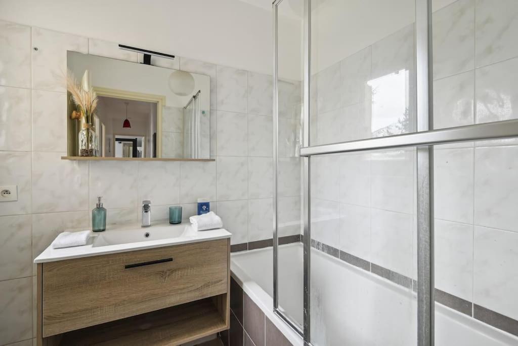 "Joie De Vivre" - Parisian Spacious & Charming Flat Asnières Εξωτερικό φωτογραφία